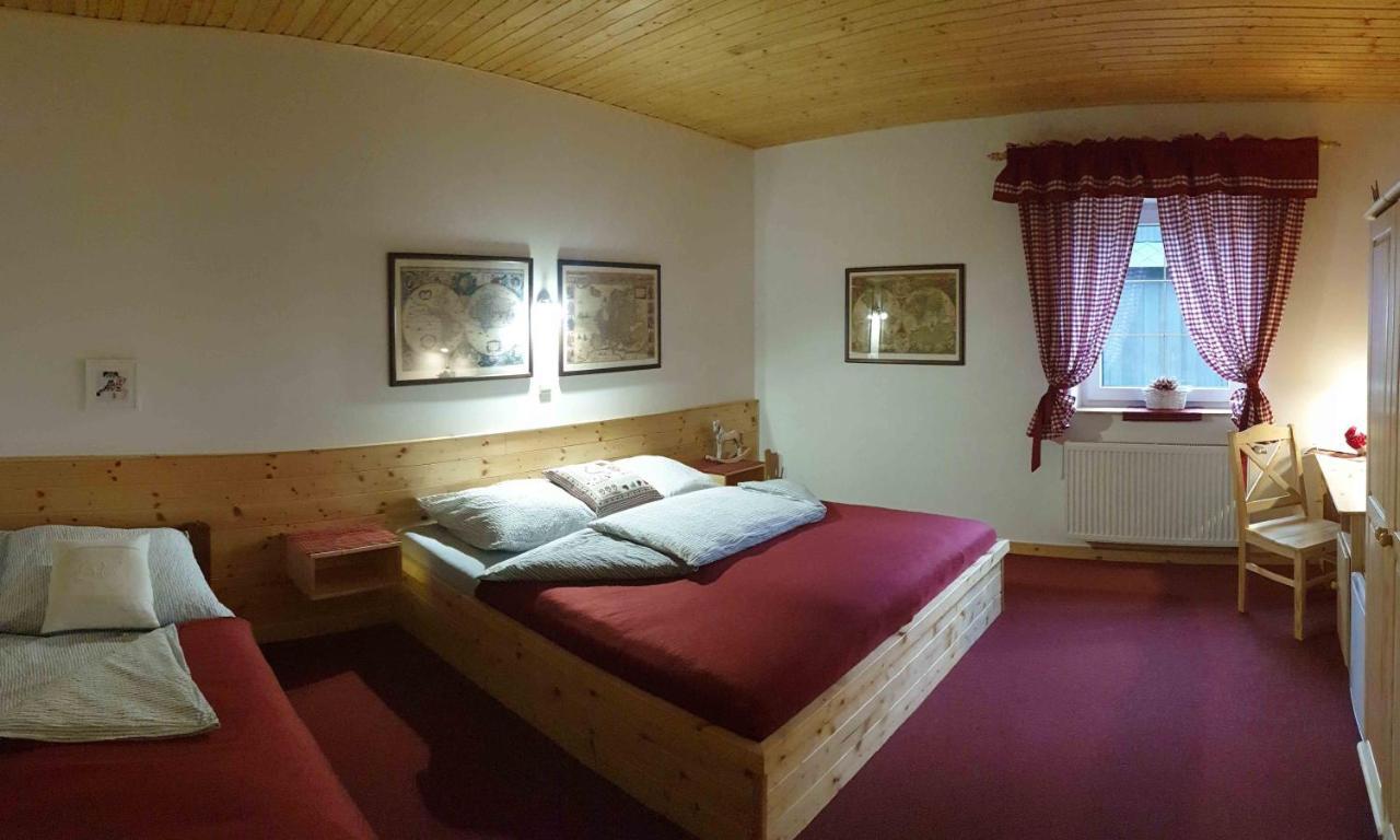 Hotel U Dvou Studni Loučná nad Desnou Zewnętrze zdjęcie
